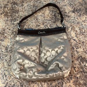 Coach Ashley Hippy Bag